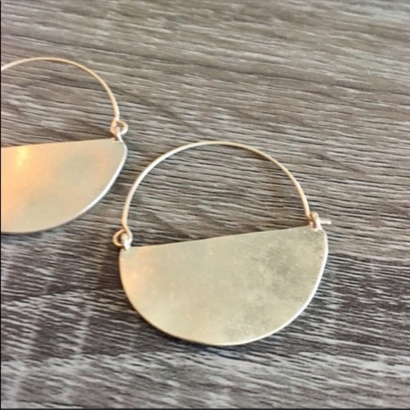 Anthropologie Rylan Crescent Hoop Earrings - Picture 2 of 5